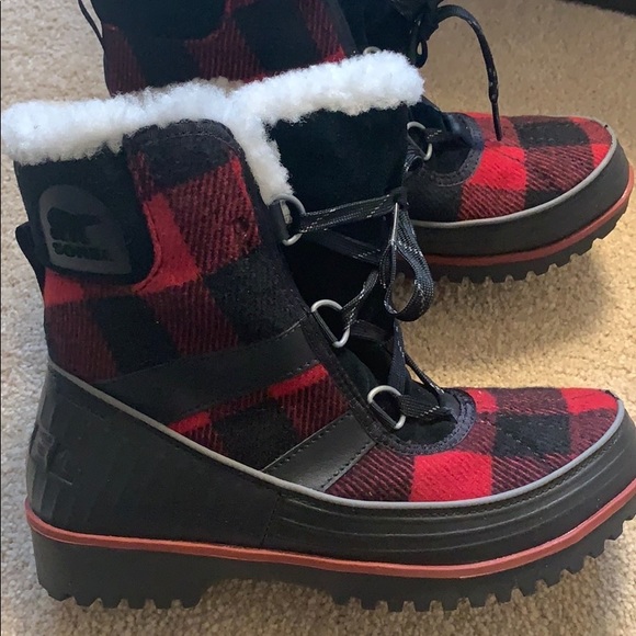 Sorel Shoes - Sorel for J Crew Tivoli Buffalo Check Plaid Boots